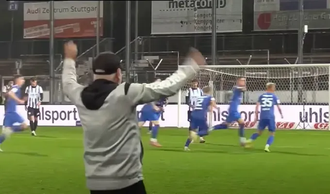 Stuttgarter Kickers-SGV Freiberg|10. Spieltag RLSW