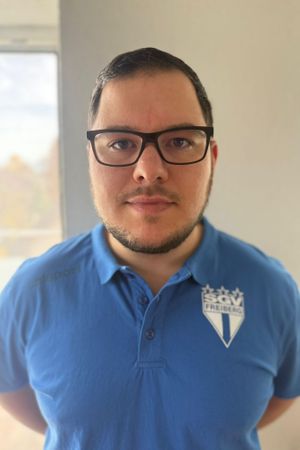 Simon Maximilian Winkel